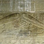 Membongkar Kontroversi Bola Lampu Dendera dan Makna Arkeologis di Kuil Hathor