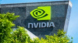 Nvidia Gandeng Groq, Rekrut CEO dan Lisensi Chip AI 7 Nvidia Gandeng Groq, Rekrut CEO dan Lisensi Chip AI