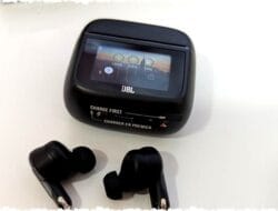 OpenAI Bersiap Masuk Pasar Hardware, Earbud AI Jadi Produk Perdana