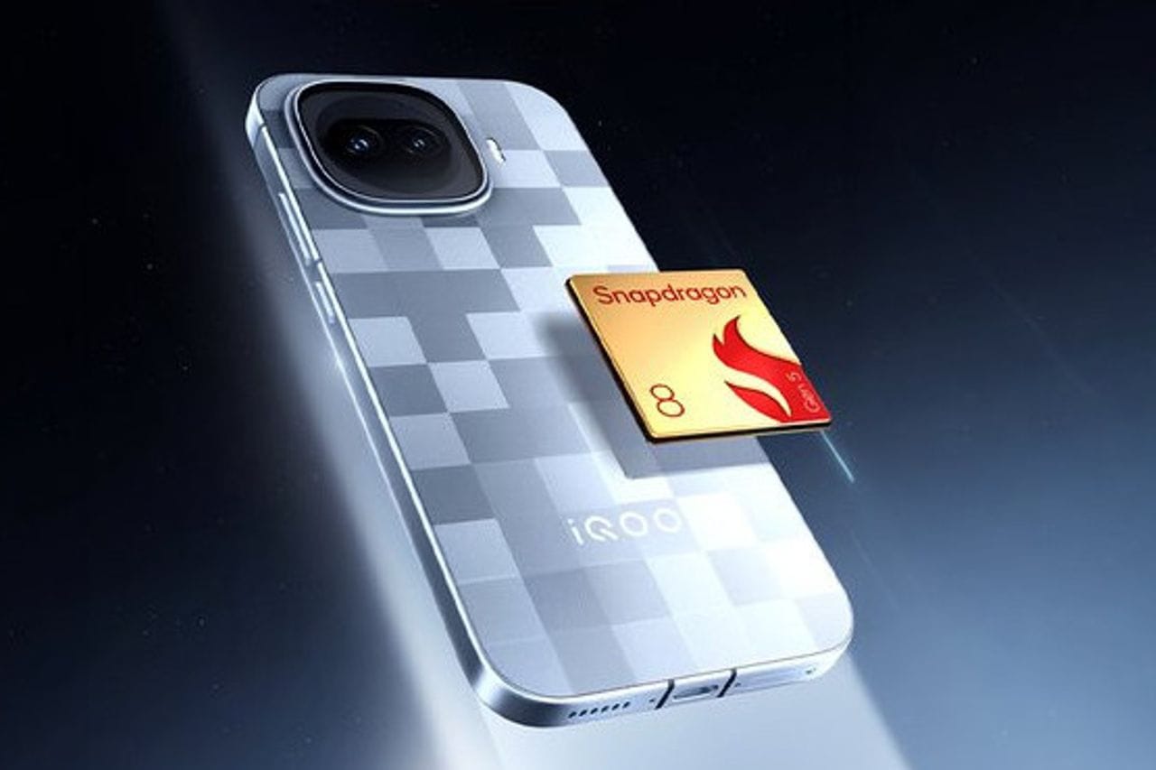 iQOO 15R rilis di Indonesia dengan chipset terbaru Snapdragon 8 Gen 5 dan menjadi ponsel pintar pertama di Tanah Air yang mengusung platform terbaru dari Qualcomm tersebut.