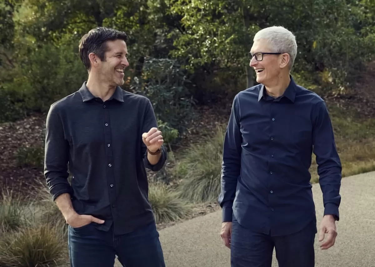 Tim Cook mundur sebagai CEO Apple pada 1 September 2026 setelah 15 tahun menjabat.