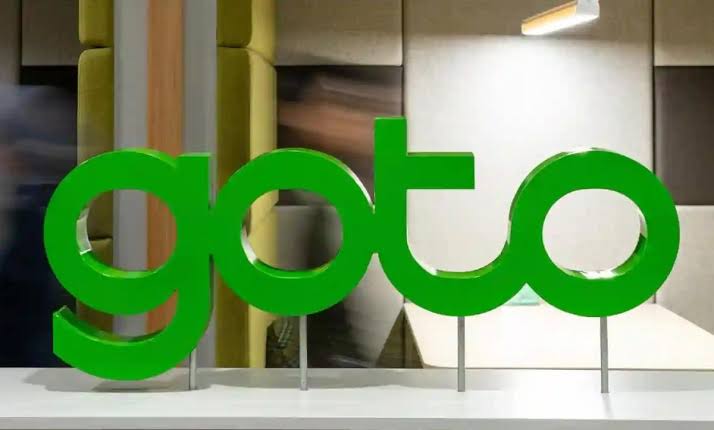 Model AI Gratis dari GoTo Paham Jawa, Sunda, Bali, dan Batak Toba 1 GoTo rilis LLM 27 miliar parameter berbasis Gemma 3 yang paham Indonesia, Jawa, Sunda, Bali, dan Batak Toba. Gratis, tapi butuh GPU 54-60 GB.