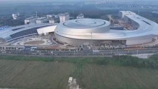 Tokamak BEST di Hefei rampung akhir 2027. China bidik demonstrasi listrik fusi nuklir sekitar 2030, tapi bukan pembangkit komersial.